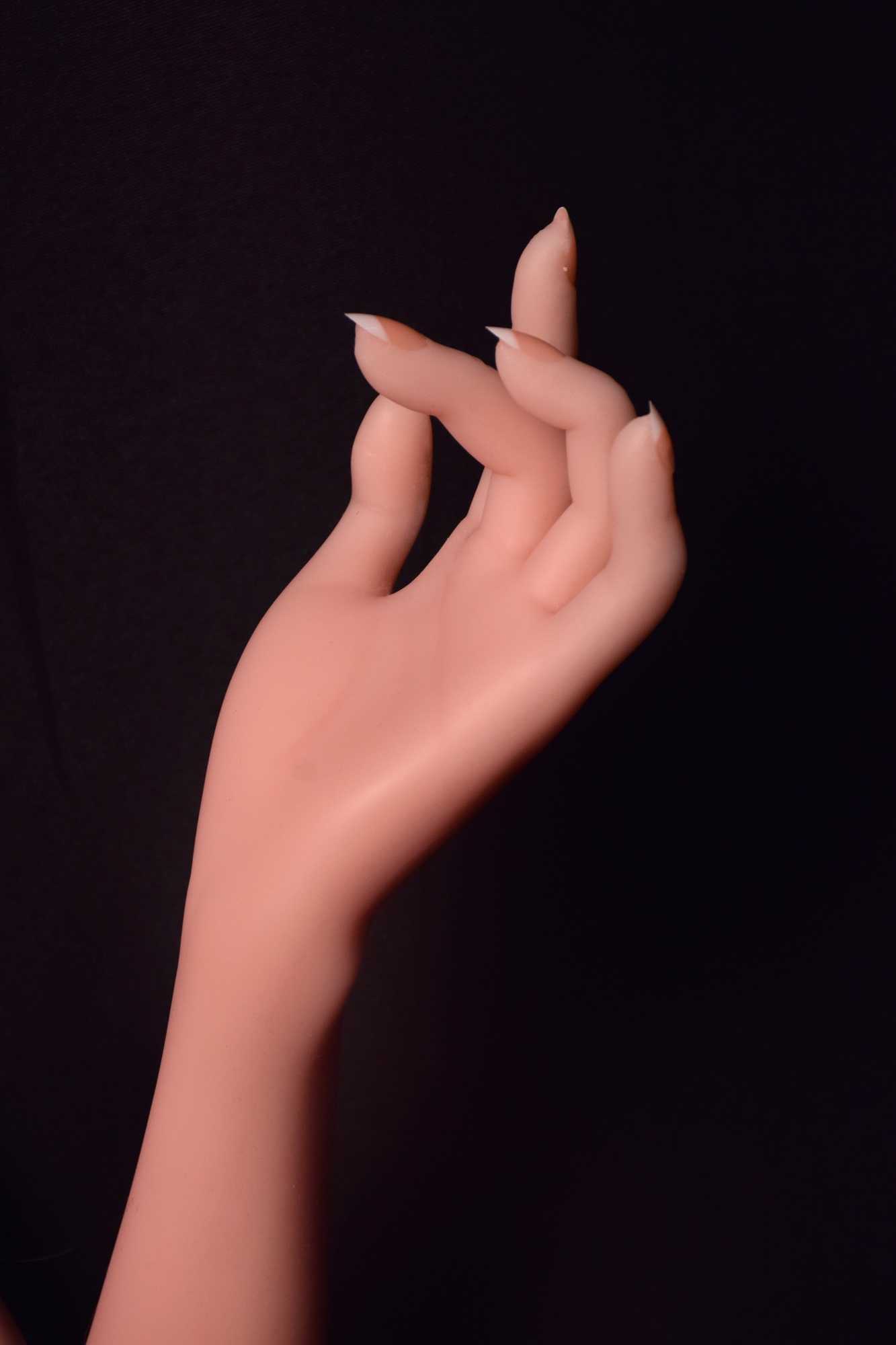 9-Articulated fingers-03.jpg