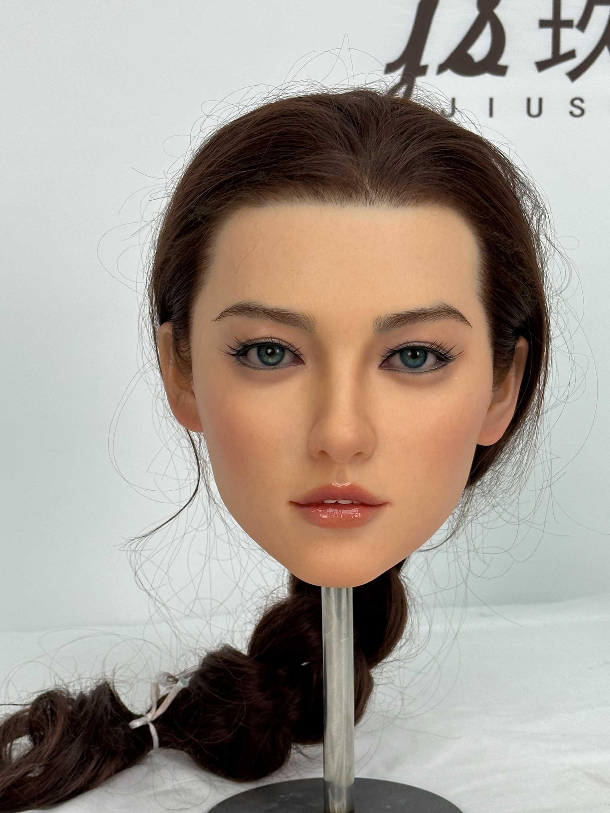 Jiusheng head no.77 Isabell (1).jpg