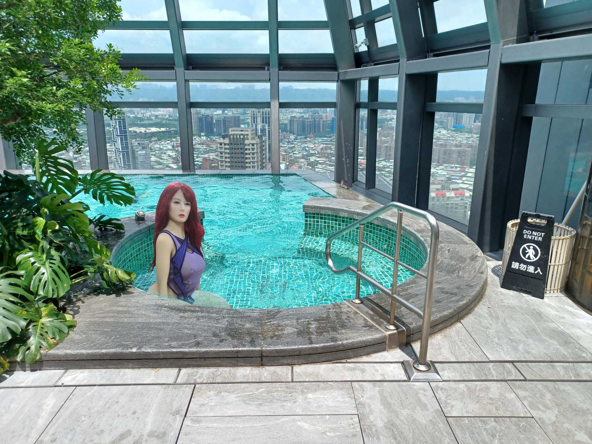 swimmingpool.jpg