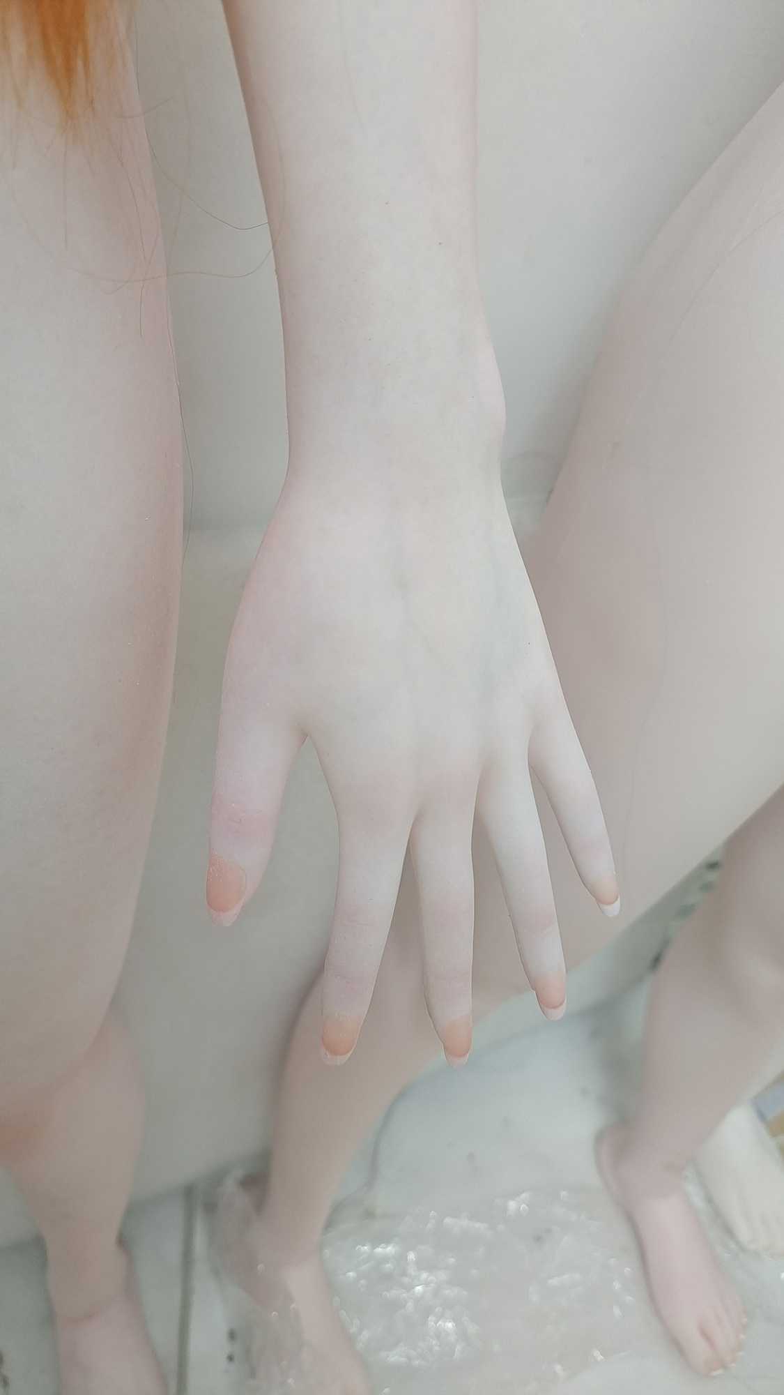 HB025-11.jpg