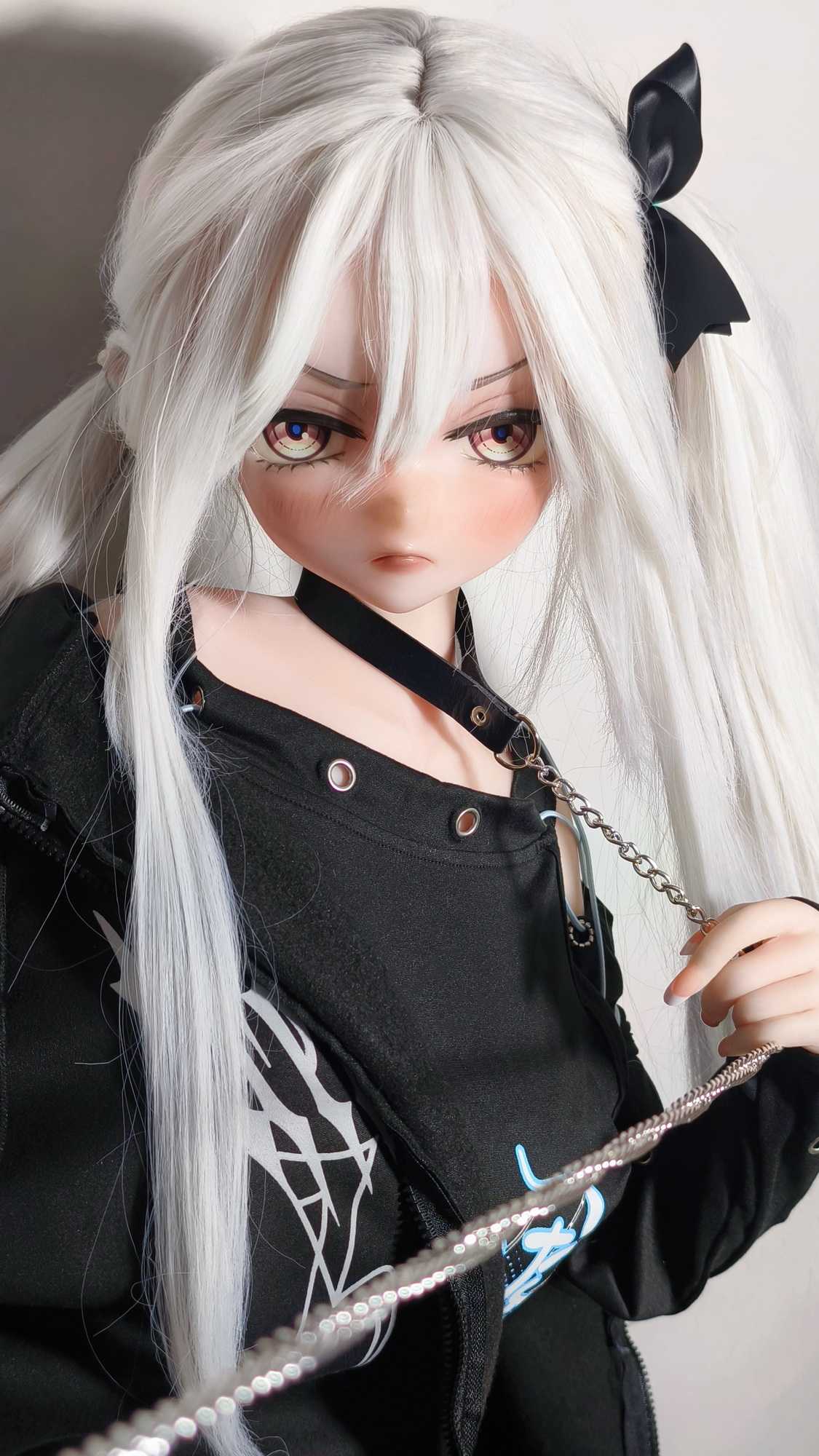 RAD038-Off-C01.jpg