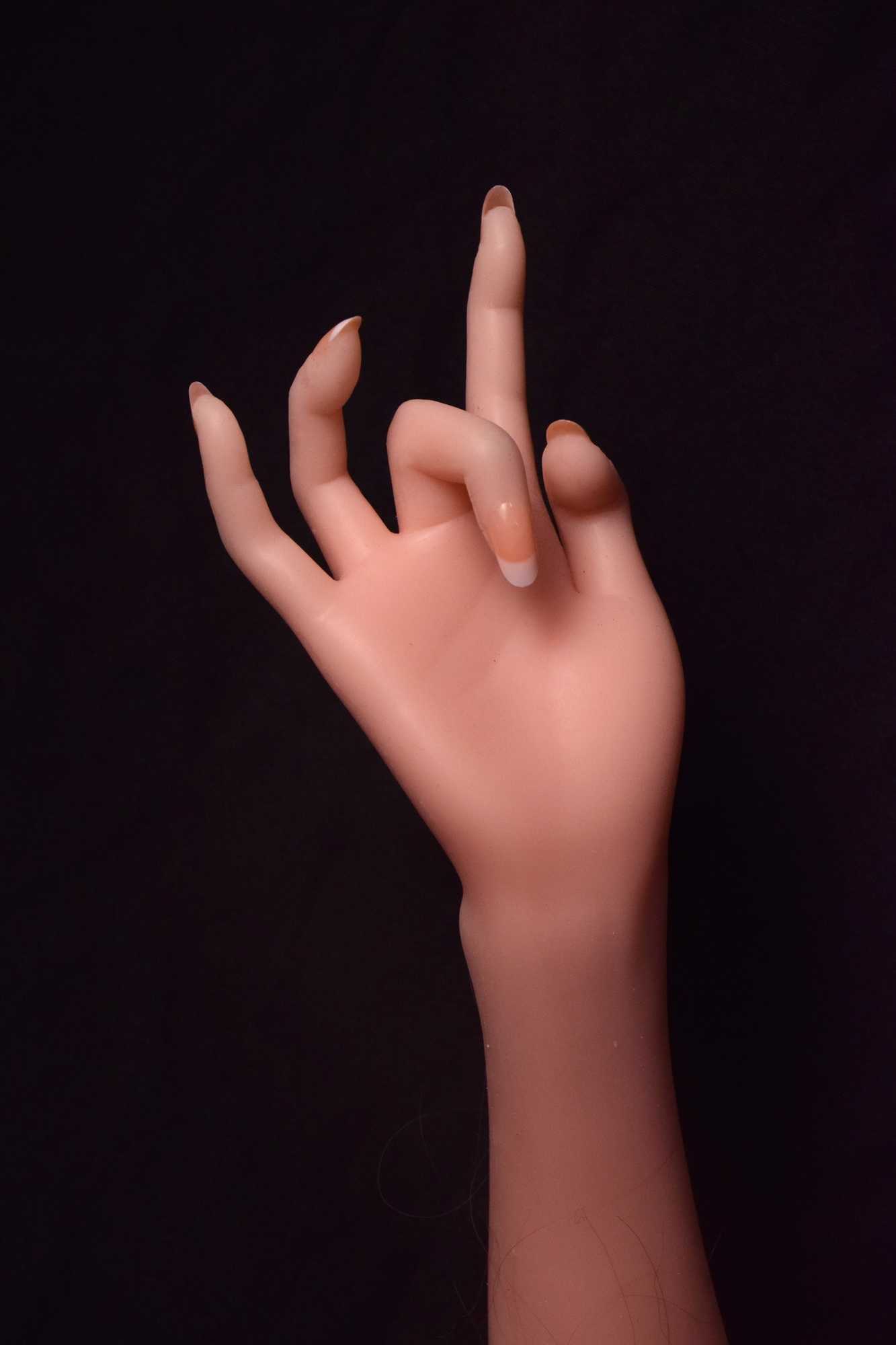 9-fingers 5.jpg