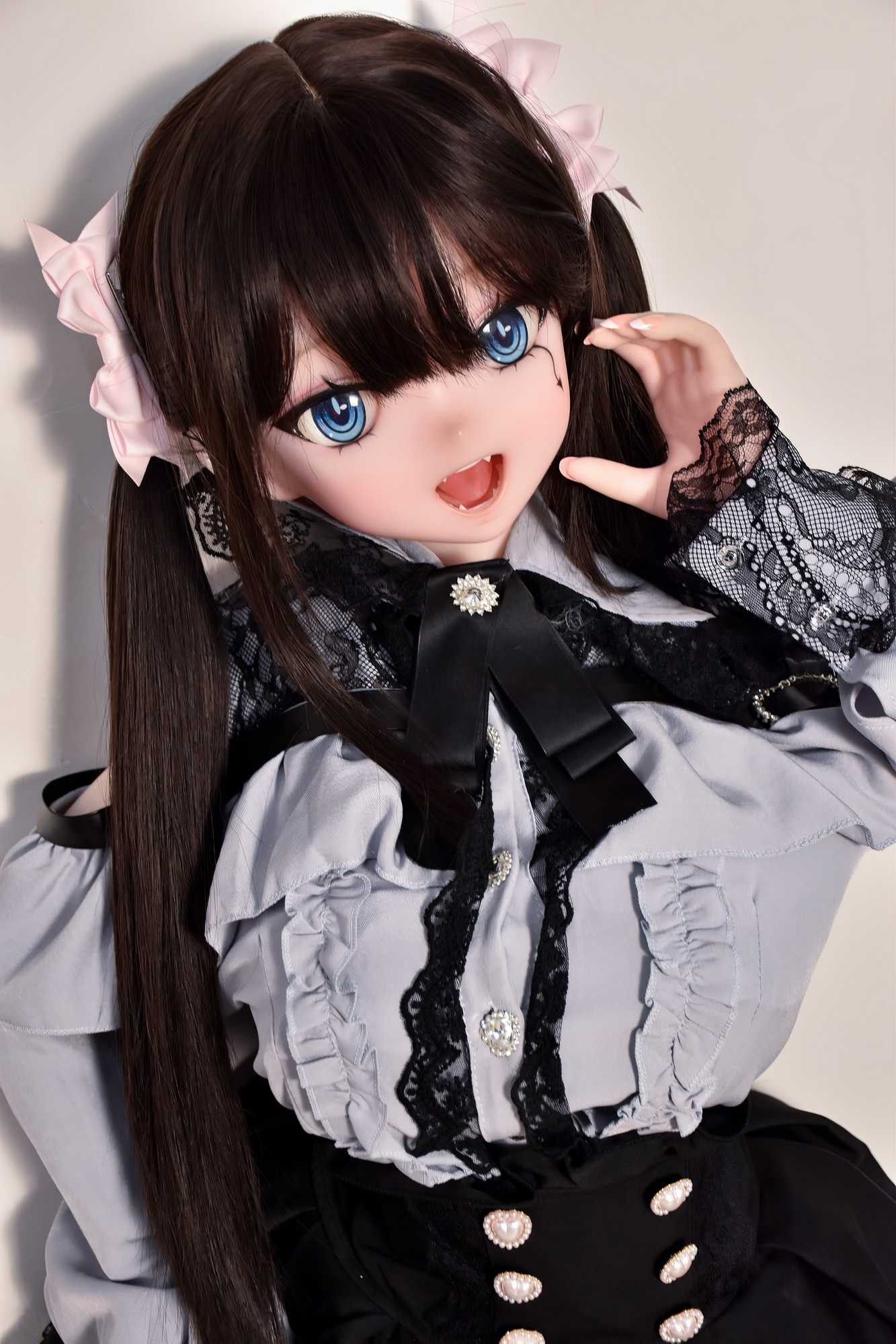 RAD042-Off-C06.JPG