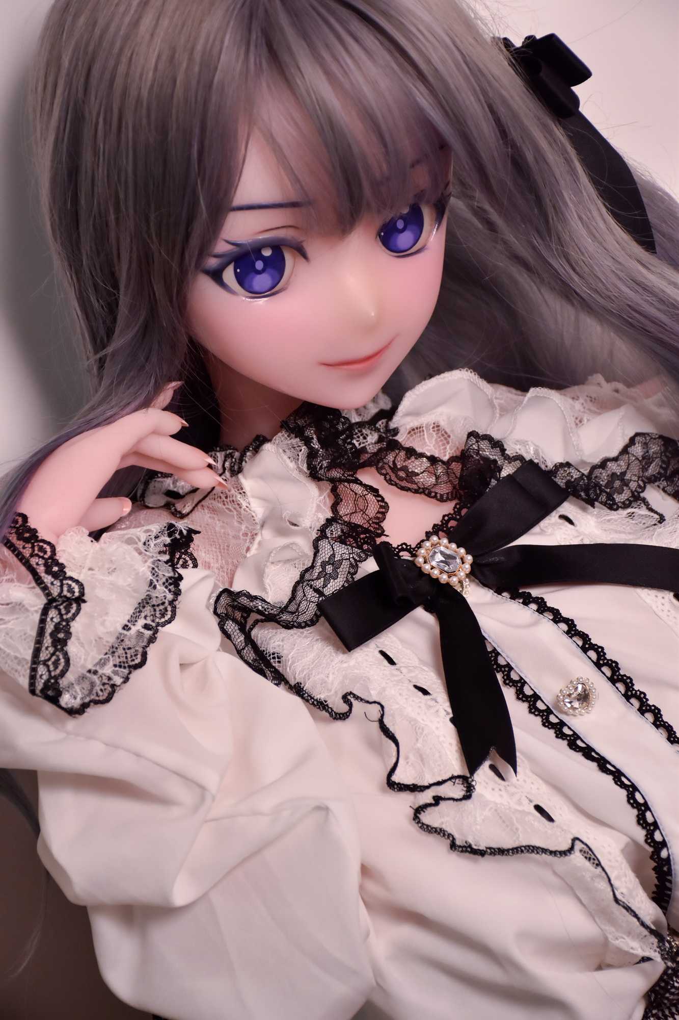 AHR017-Off-C12.JPG