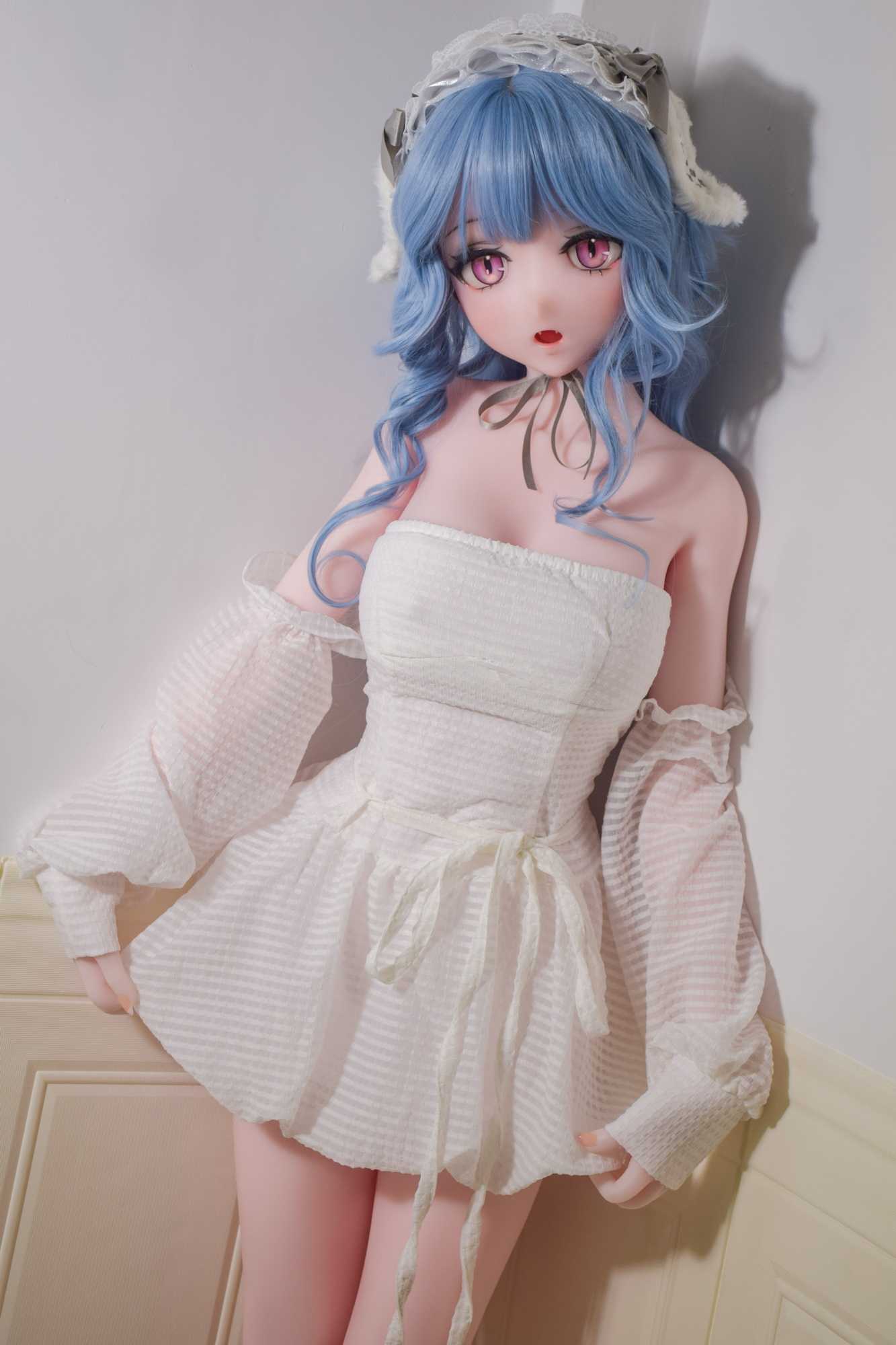 RAHC011-Off-C11.jpg