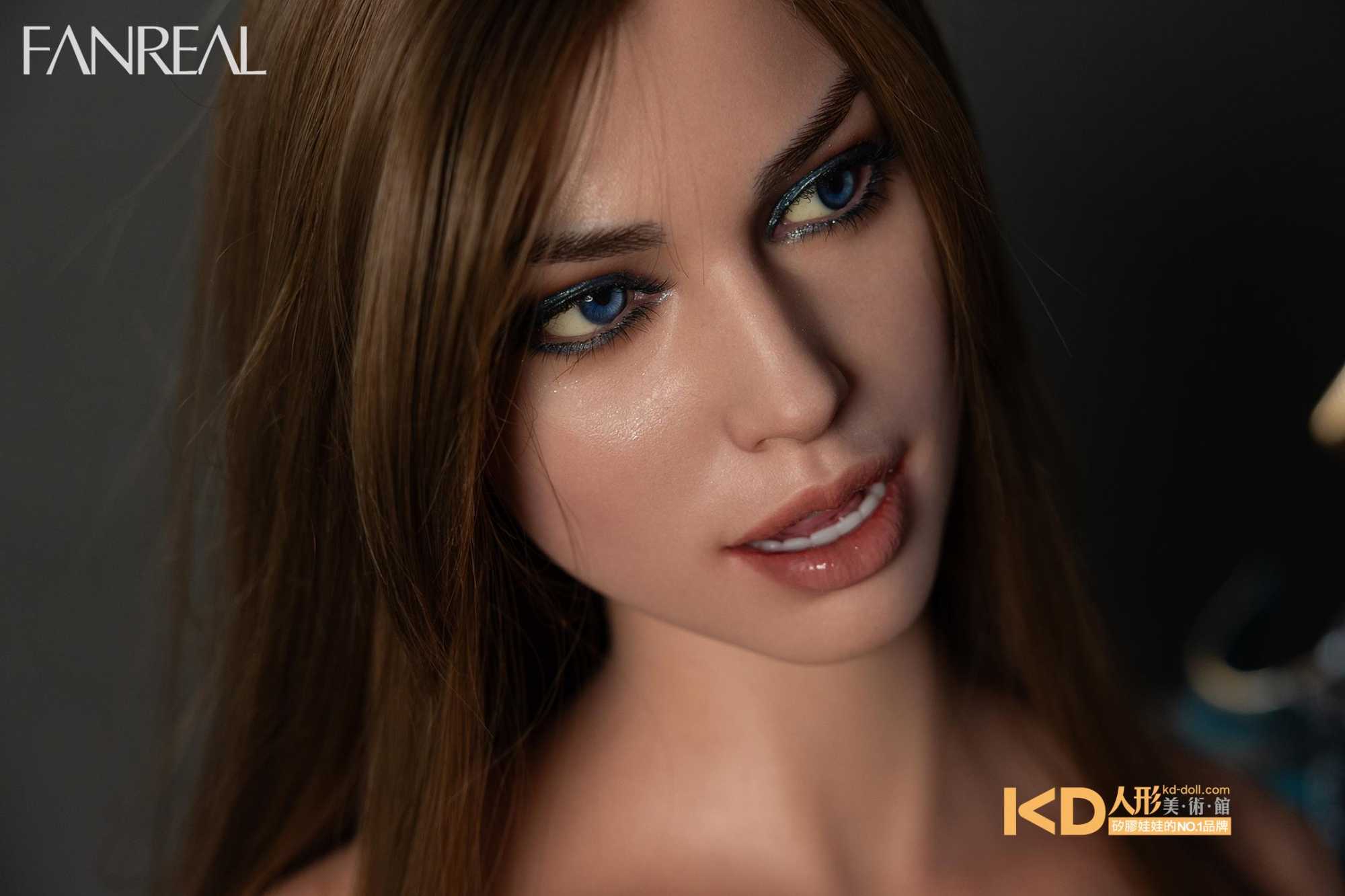 fanreal siliconedoll halfbody 95cm della (34).jpg