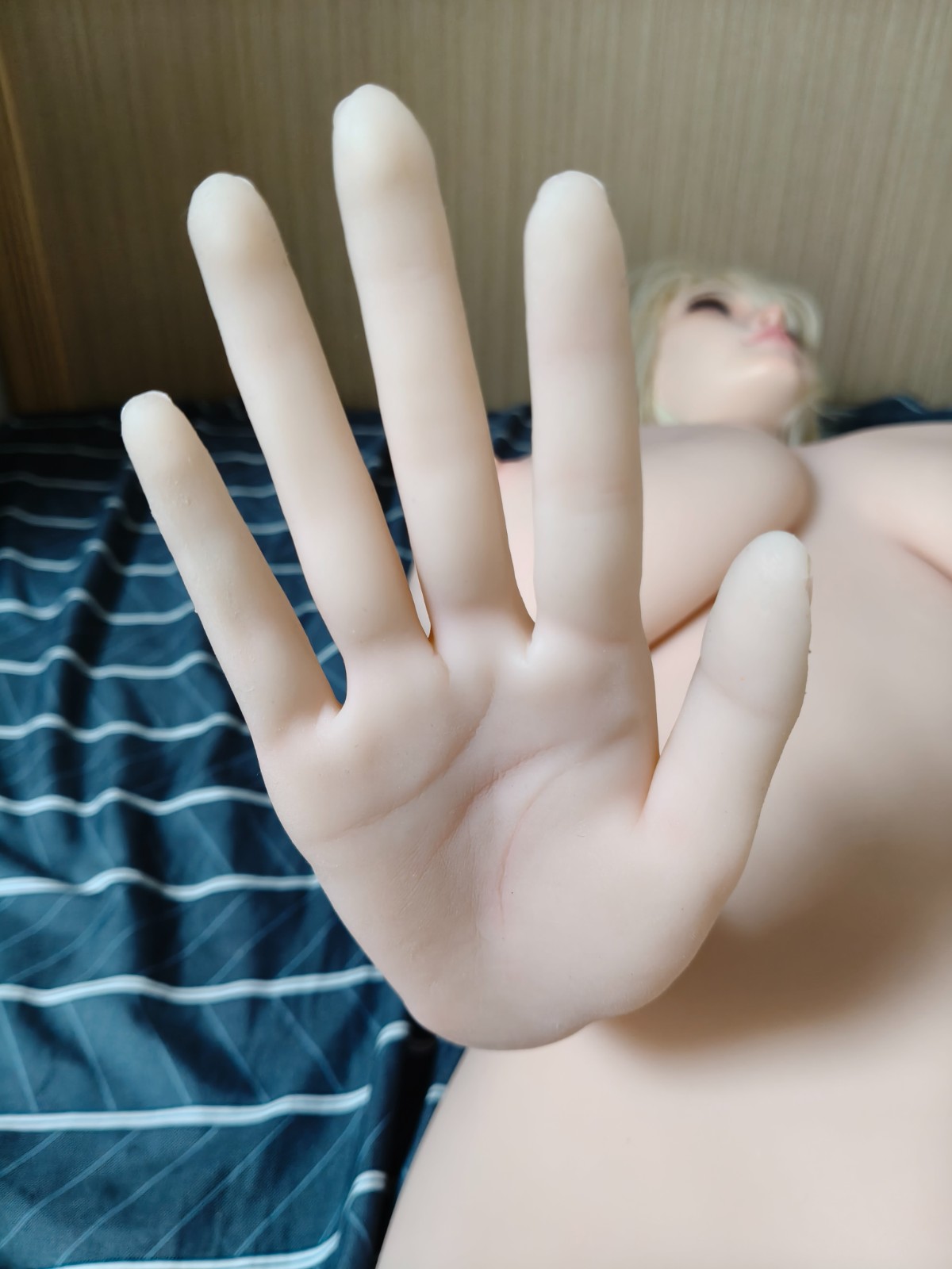 由手机上传