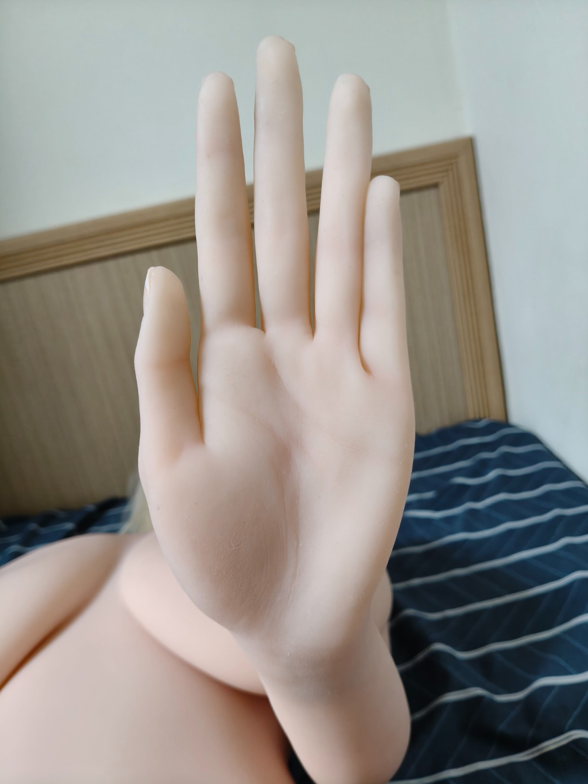 由手机上传