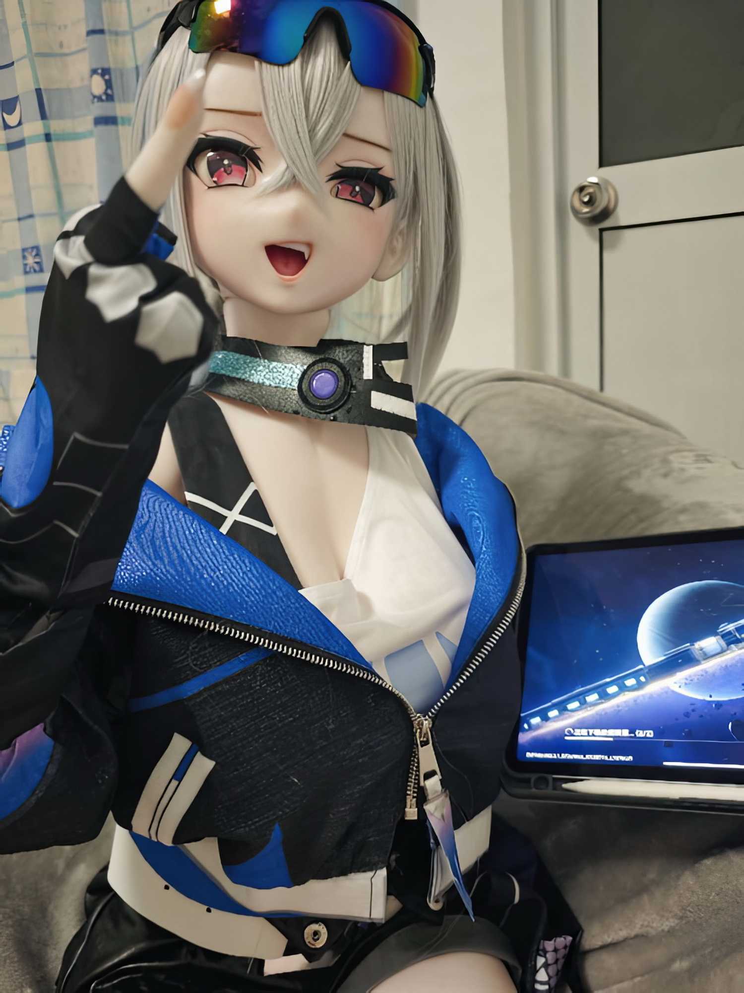 RAD024-02.jpg
