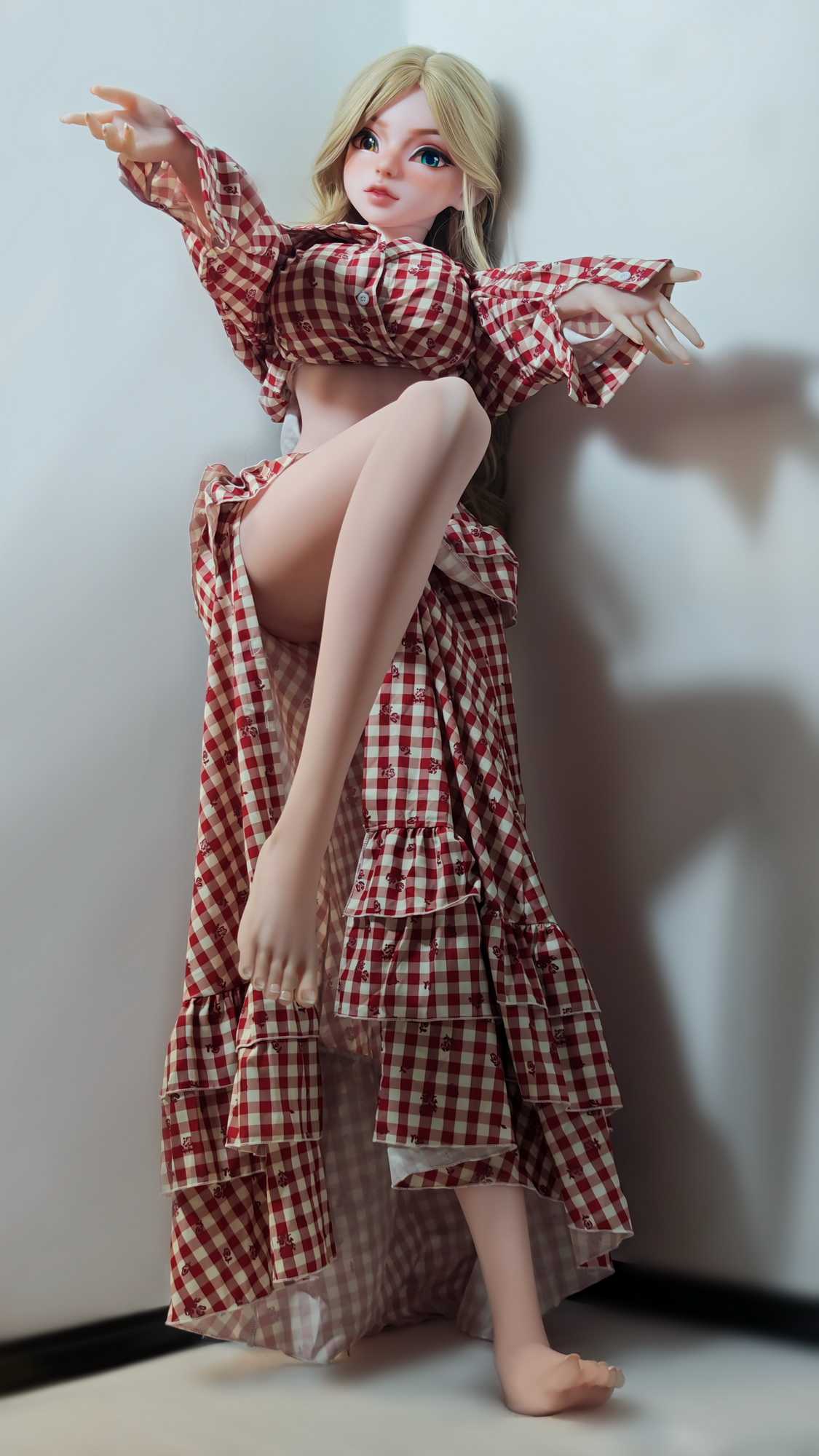 DHR012-Off-C11.jpg