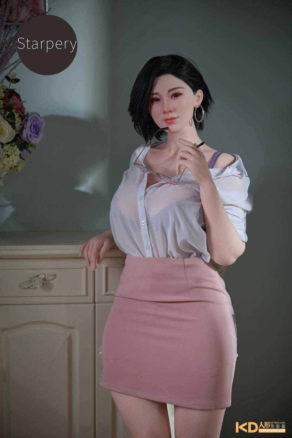 starpery siliconedoll 165cm hao (4).jpg