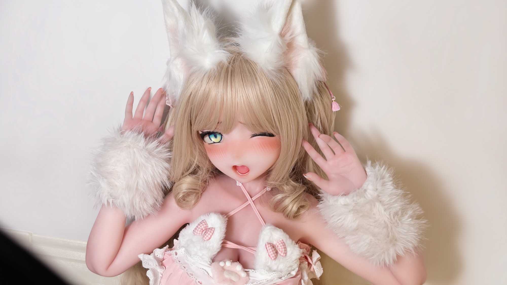 RAD054-Off-C02.jpg