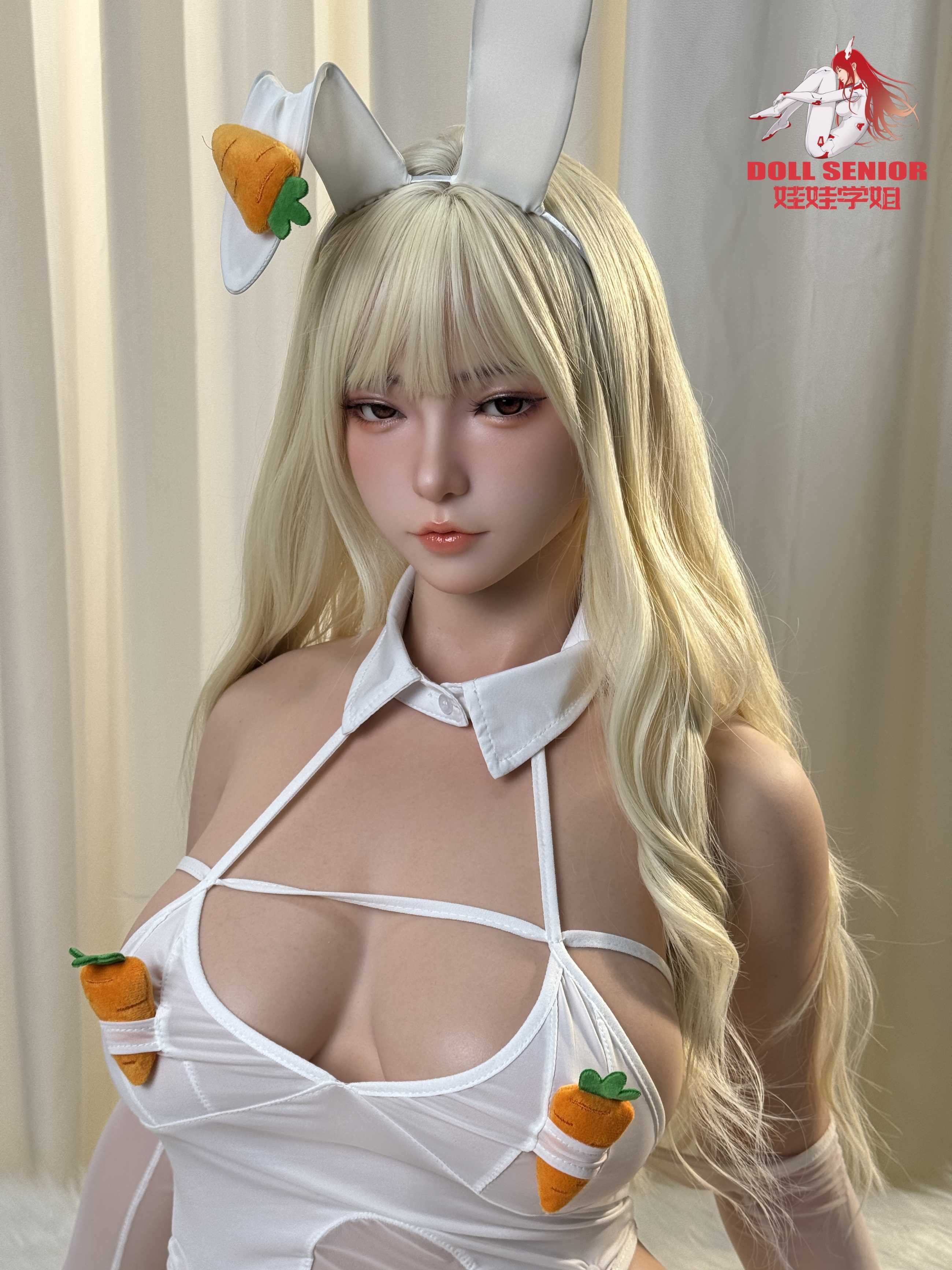 水尺葵兔子装160 穿衣 (2).JPG