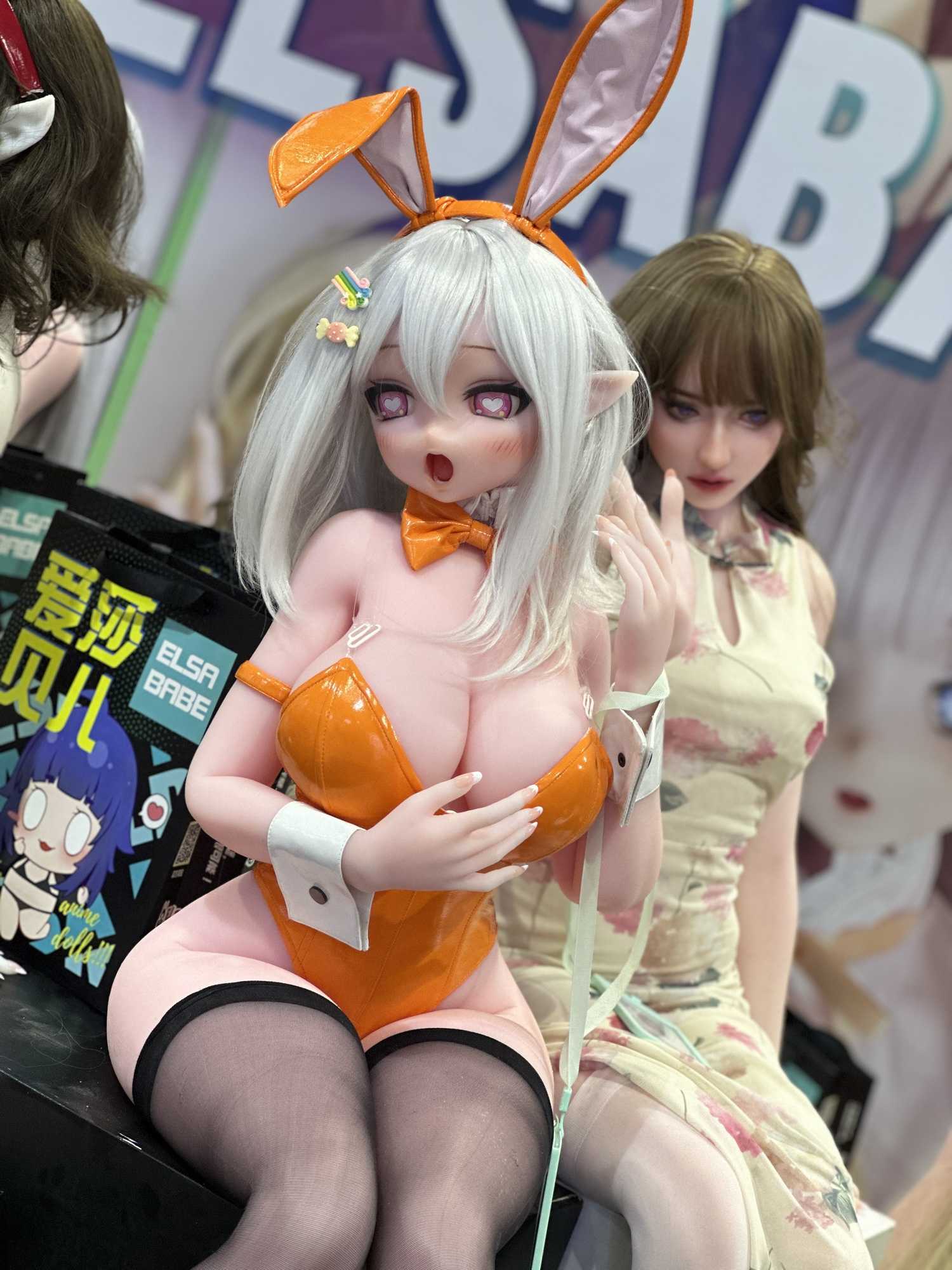 10-Customized bunny girl costume-01.jpg